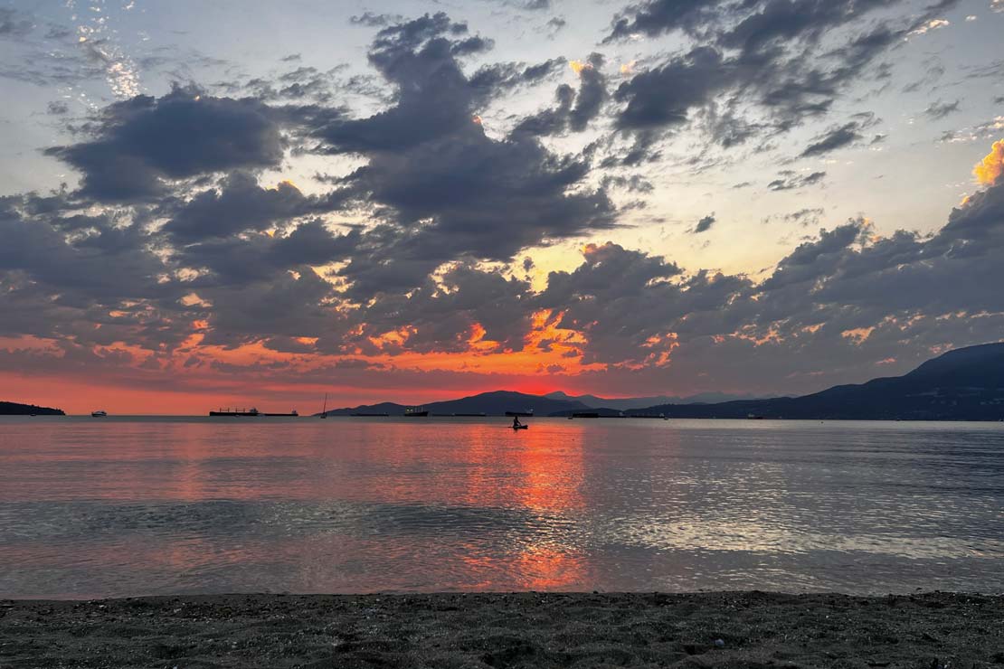 Explore the scenic beauty of English Bay with a private Vancouver city tour featuring relaxing beaches and stunning waterfront views.
